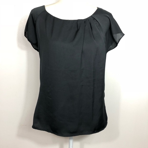 Zara Tops - 🛍🏃♀️Zara Black casual black top Sz s